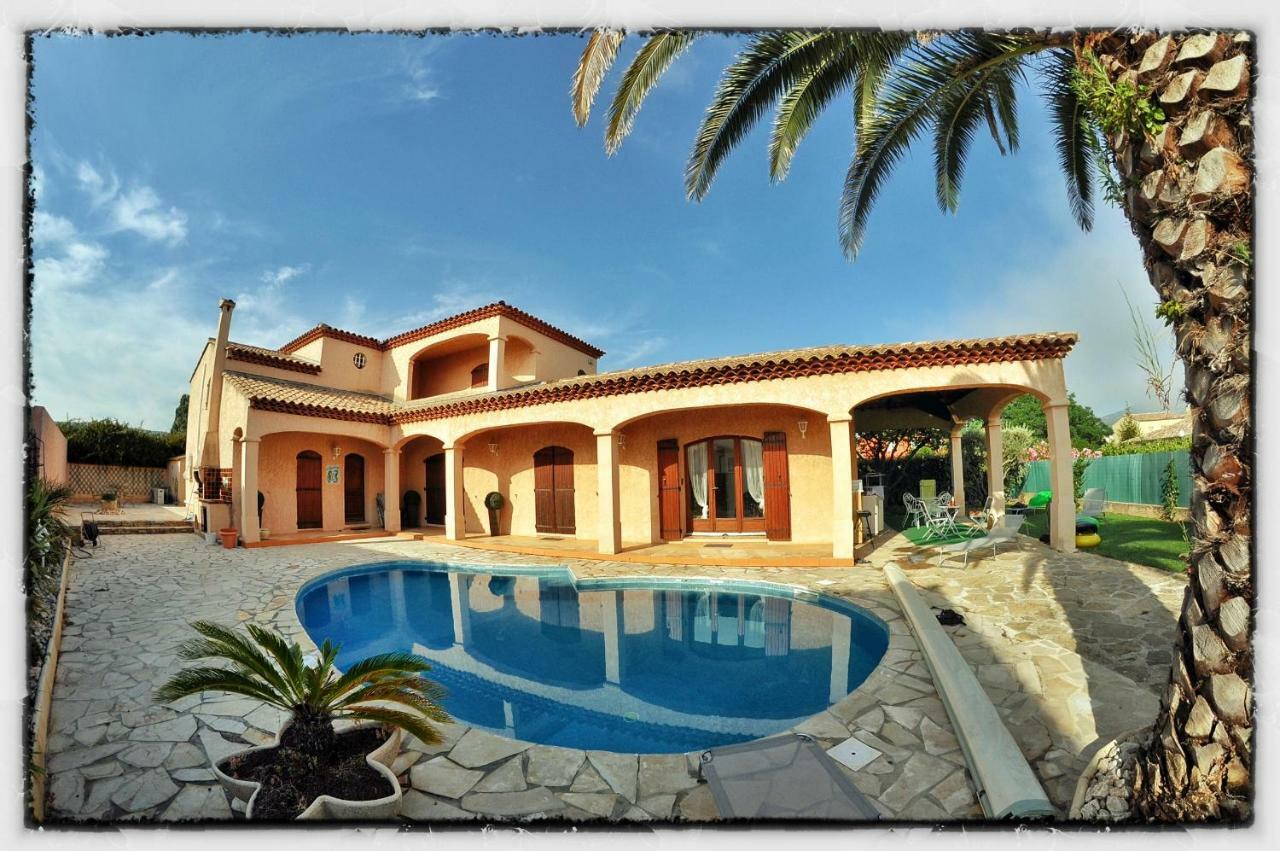 Villa Spacieuse, Climatisation, Piscine, Jardin Paysage, Proche Mer سا سيرْ سور مير المظهر الخارجي الصورة