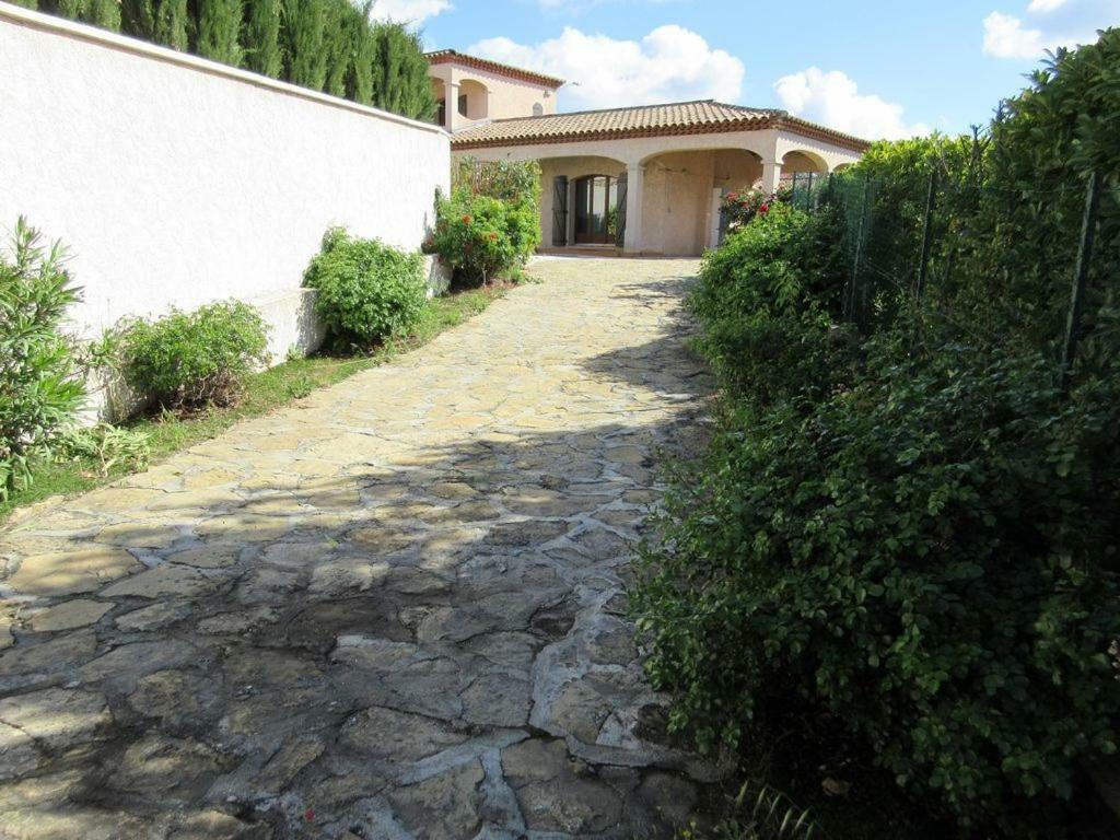 Villa Spacieuse, Climatisation, Piscine, Jardin Paysage, Proche Mer سا سيرْ سور مير المظهر الخارجي الصورة